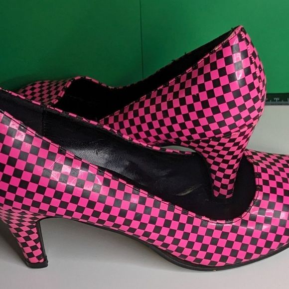 Hot Pink Black Checkered High Heel Pumps size 8 - Picture 2 of 8